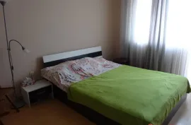 Two bedroom apartment with sea view, in a residential building without taxa