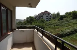 Two bedroom apartment with sea view, in a residential building without taxa