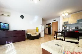 Wonderful one bedroom apartment in the complex Casa Del Mar