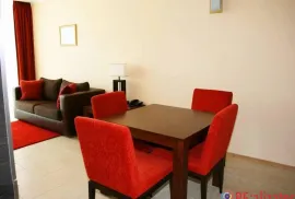 Two bedroom sea front apartment in Sunset Resort