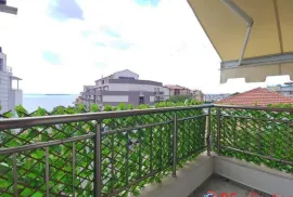 Two bedroom apartment with furniture with sea view