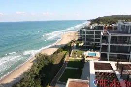 One bedroom apartment on the first line by the sea in YOO Bulgaria Obzor Residential Complex