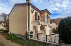 Casa-Villa nel complesso Villa Romana